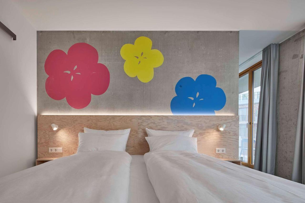 Flowers Hotel Essen Exterior foto